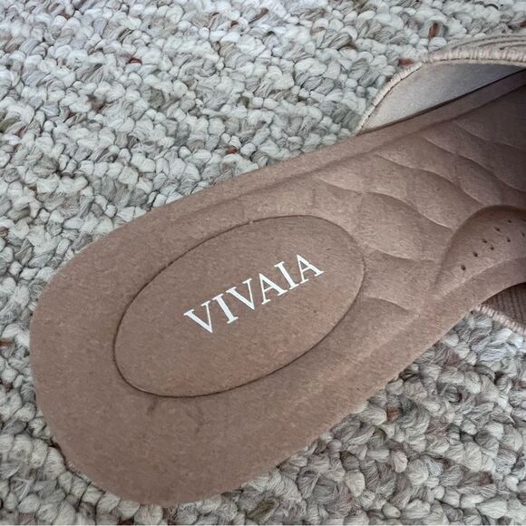 Vivaia Square-Toe Block Heel Sandals - Picture 12 of 16